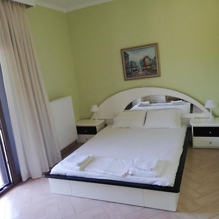 Villa Elva Asproválta Exteriér fotografie