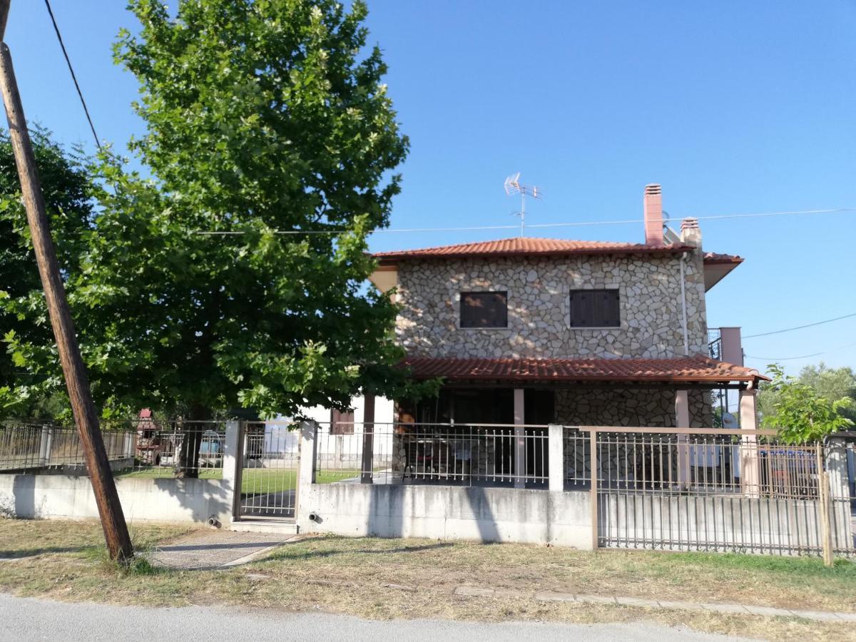 Villa Elva Asproválta Exteriér fotografie