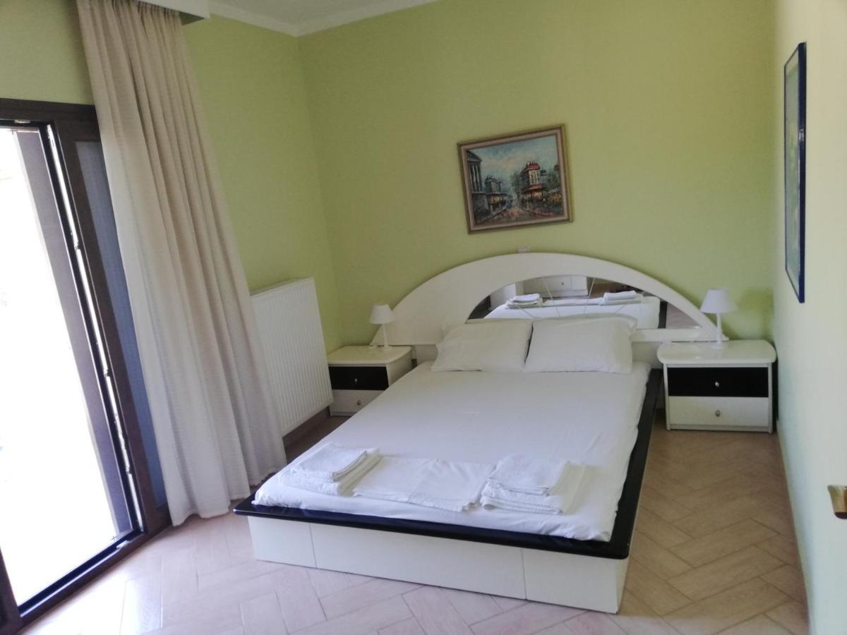 Villa Elva Asproválta Exteriér fotografie