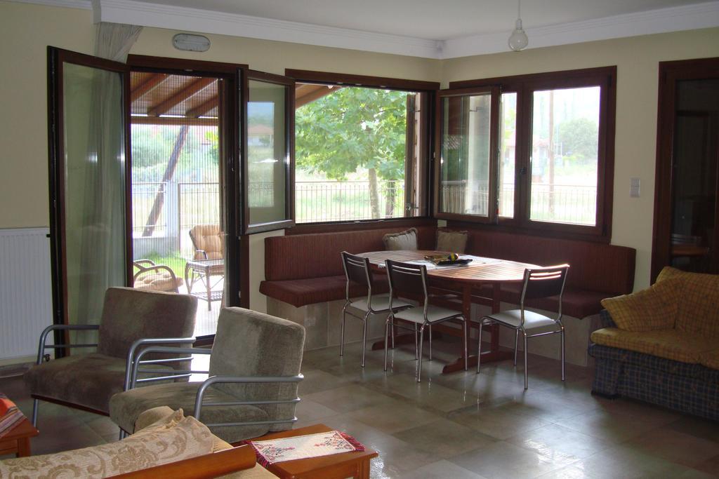 Villa Elva Asproválta Pokoj fotografie